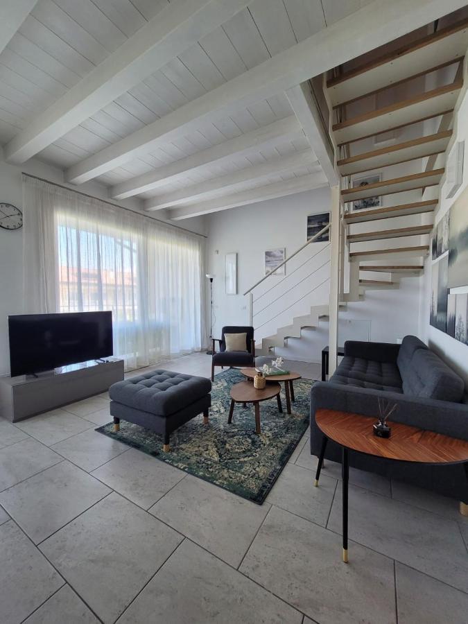 西尔米奥奈Casa Della Regina公寓 外观 照片